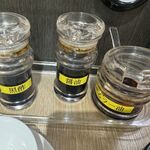 手包ワンタン専門店 港味 - 調味料