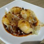 手包ワンタン専門店 港味 - 辛味海老ワンタン