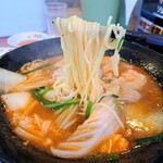 Gyouza No Oushou - 麺リフトUP