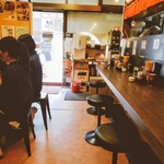 焼豚ラーメン弥太郎 - 内観