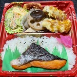 花やしき - 料理写真:幕の内弁当550円