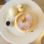 レインボーパンケーキ - 