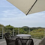 ル・ミリュウ - 鳥のさえずりも聞こえる