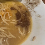 麺屋 丸福 - ポルチーニペースト混ぜての味変♪