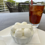 ル・ミリュウ - 見た目の可愛さと、ライムと紅茶のケーキ？と思って選んだ