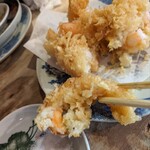 浅見製麺所 - 海老たっぷりで揚げの技術もまずまず