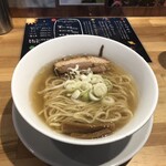 Jinrui Mina Menrui - ラーメンmacro 薄切焼豚