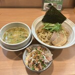 Tsumuji - 塩つけ麺　肉ご飯ミニ（サービス）