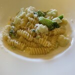 スタジオーネ - 