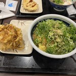 丸亀製麺 - 