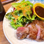 Cafeteria S Omotesandou - 黒毛和牛120g。肉好きなら絶対食べて欲しい。美味しすぎて幸せ。