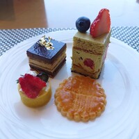 シースケープ テラス・ダイニング - 