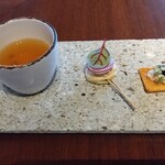 レークハウス - 