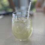 オドーリ・キッチン - アップルジュース。おいしぃ〜