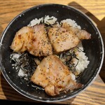 Membu Shibamori - 肉ご飯