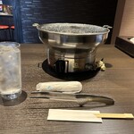 ホルモン焼肉 磊キ - お冷や＆おしぼり❗️