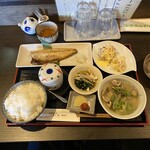 和久 - 塩さばと貝汁@980