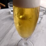 DAVELLO gastropub - ペローニ生ビール