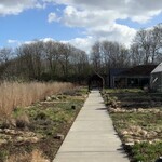 noma - では席まで案内