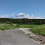Fuji Asagiri Fuji Mirukurando - 富士山を見ながら…(*´ڡ`●)