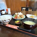 Sakedokoro Mitsu - ◆チキン南蛮定食(850円）・・ワァ、結構ボリュームがありますね。完食出来るかしらん。(≧◇≦) でも美味しそう。♪
