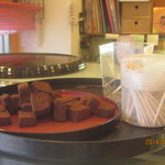 パティスリー　一菓だんらん - 絹ショコラ、試食あり