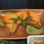 めのじや - 鮭のかま焼き