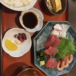 一ぽん道 - お刺身定食