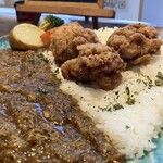 エイト カリィ - あべ鶏の唐揚げ