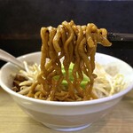 ロッキー - ・汁なし 200g 930円/税込
・味玉 120円/税込