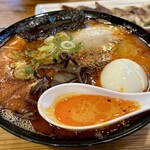 Rairai Ken - 辛麺　ゆで卵トッピング　900円