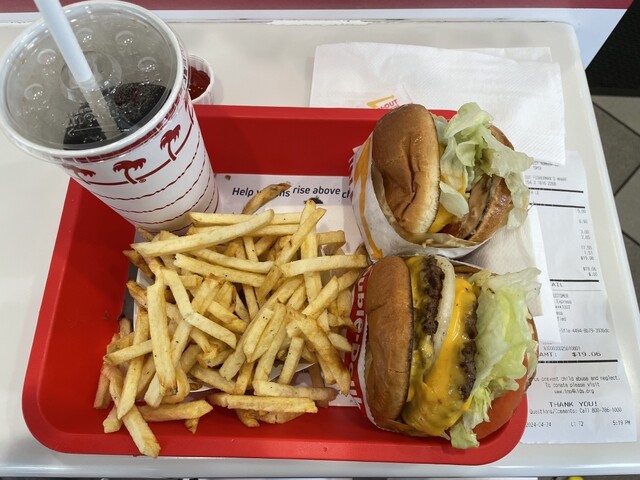 My Favorite American Fast Food Hamburger! In-n-Out Burger