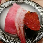 金沢まいもん寿司 - 人気の三貫