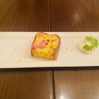 BISTRO DOUBLE -  BISTRO DOUBLE -