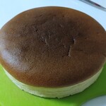 MICKY - チーズケーキ(880円)