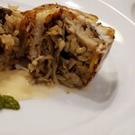 キャトルラパン　神戸三宮 - お魚料理（舞茸のリゾットのうなぎのパイ包み）の断面