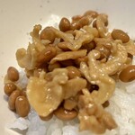Bisutoro Endou - 納豆に 切り干し大根、醤油、みりんをまぜた 茨城県発祥の “ そぼろ納豆 ” 