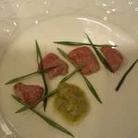 カロッツァ - エイの肝を軽く火を通したもの