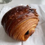 Batting Bakery - パン　オ　ショコラ