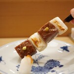 日本橋蛎殻町 すぎた - この一口に同じく注文されたお隣様と思わず目を合わせて共感させた逸品。