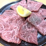 Yakiniku Horumon Ichiban - 和牛切落しミスジ(1000円)