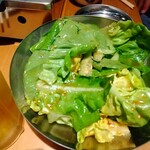 大阪焼肉・ホルモン ふたご - ふたごの塩サラダ