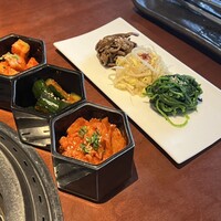 蕃 YORONIKU - 