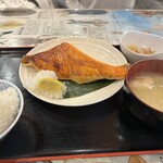 タカマル鮮魚店 - 