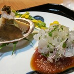 御料理 良所 - 初鰹と 筍、白海老の昆布〆と鮑のやわらか煮