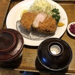 Tonkatsu Semmon Tenkatsu Yuu - ロースカツランチ