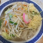東京タンメン トナリ - 唐揚げ定食　野菜半分
