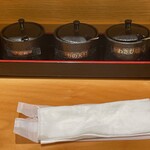 日本橋とんかつ 一 - 卓上調味料