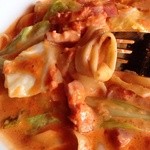 Trattoria Avantino - ベーコンとキャベツのトマトクリーム1100円（フィットチーネ）