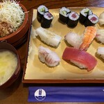 Sushi Sakana Dokoro Ajiro - 寿司ランチ＝990円
                        ５年間値上げしてない